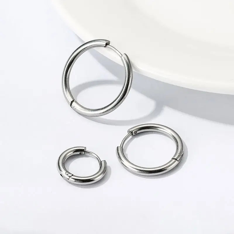 Small Stainless Steel Hoop Earrings – Hypoallergenic Unisex Set for Pierced Ears - Willen