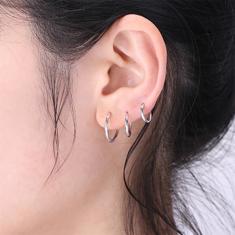 Small Stainless Steel Hoop Earrings – Hypoallergenic Unisex Set for Pierced Ears - Willen