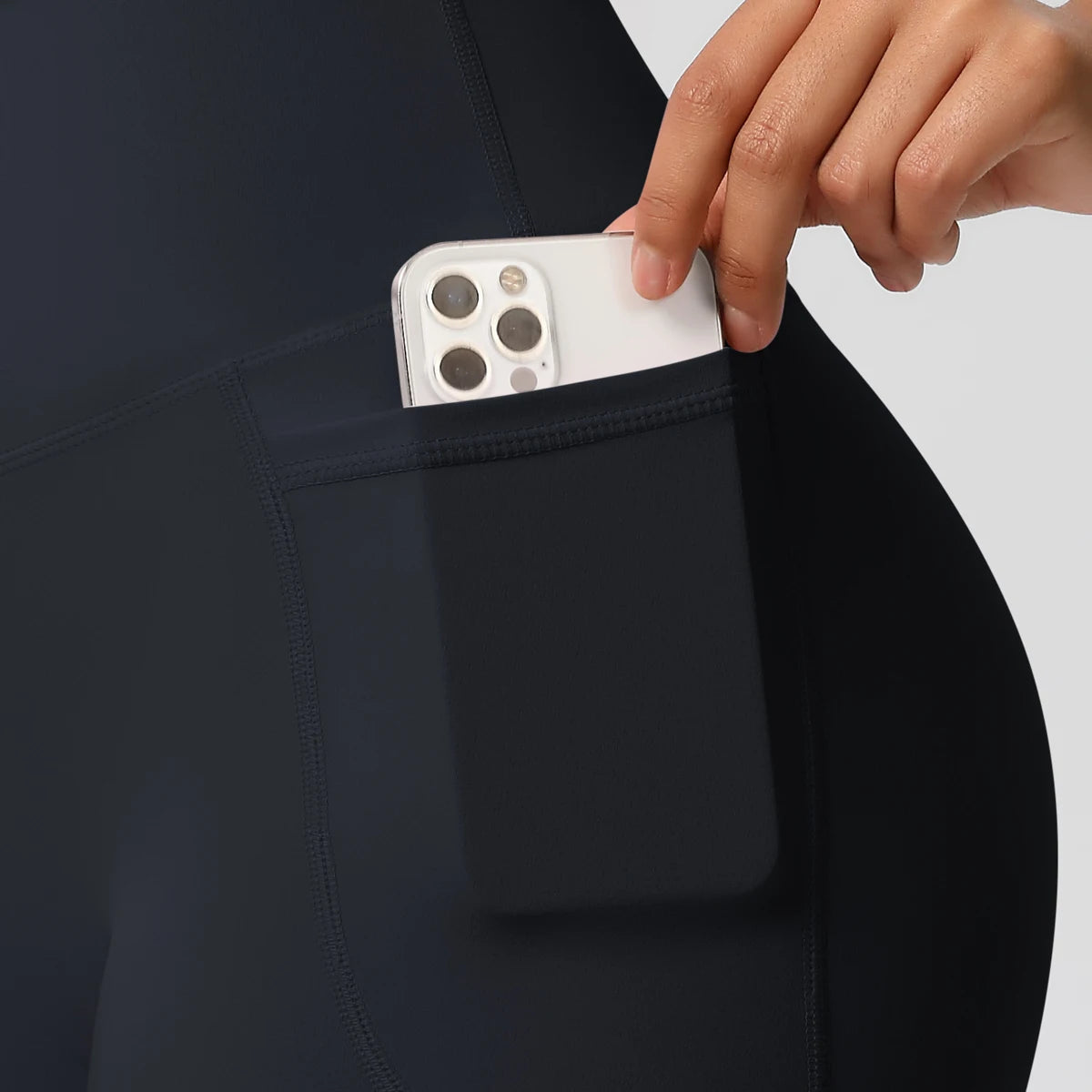 High-Waist Cycling & Gym Shorts – Quick-Dry Fabric with Pockets - Willen