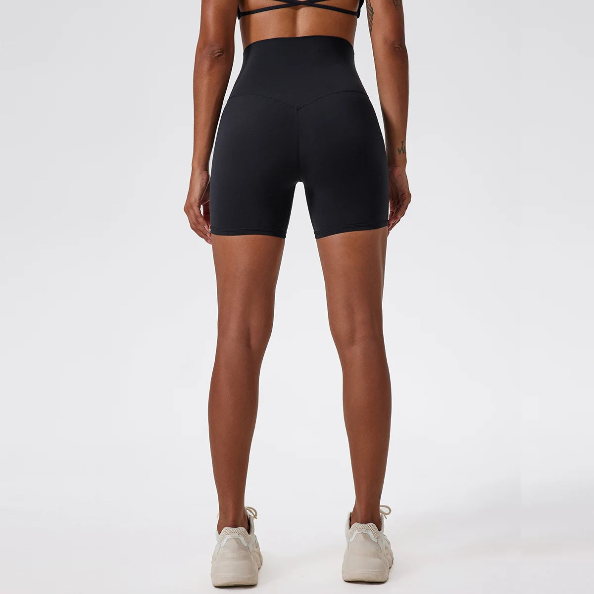 Seamless Yoga Shorts – High-Waist Stretch Design with Breathable Comfort - Willen