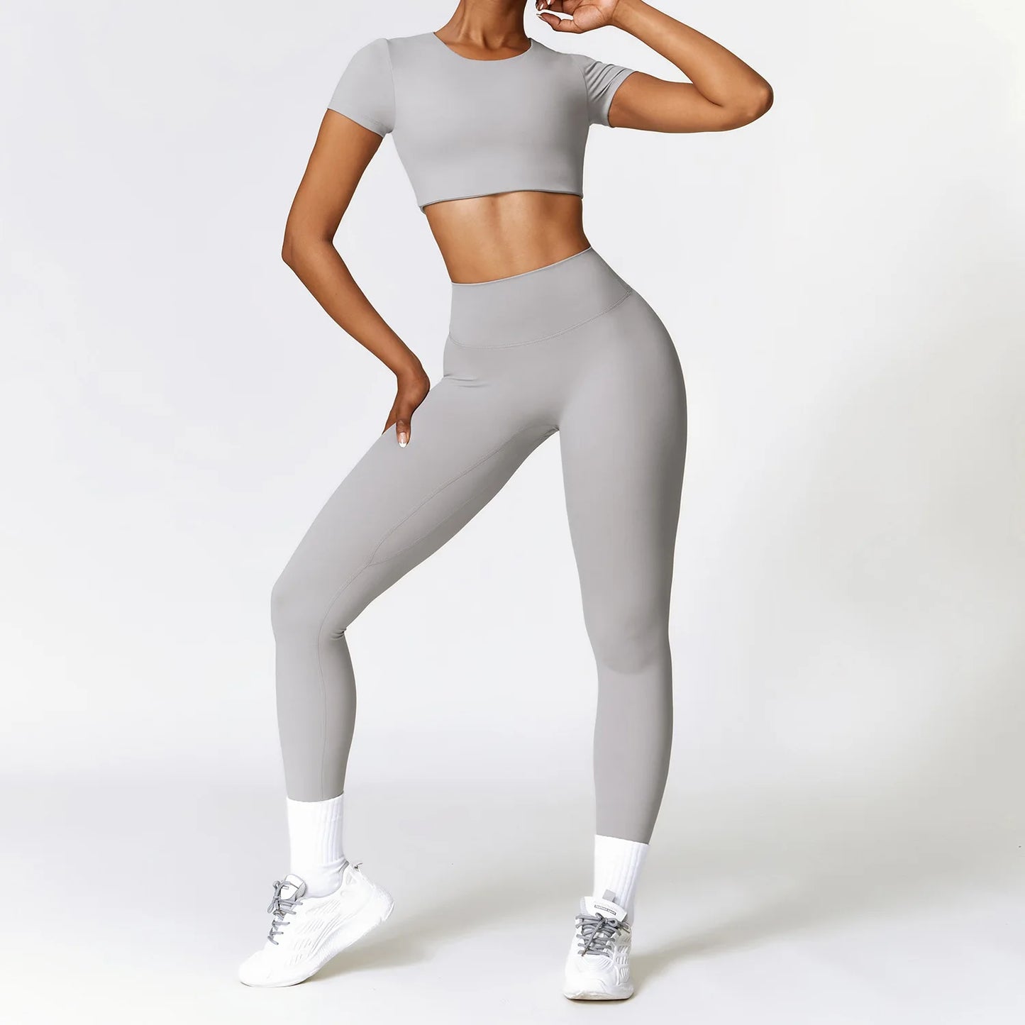 Seamless 2-Piece Yoga & Fitness Set – Nylon, Breathable - Willen