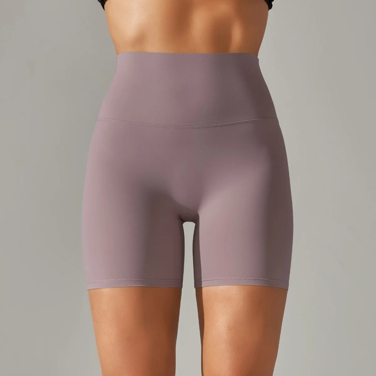High-Waist Yoga Shorts – Seamless Nylon-Spandex Activewear for Women - Willen