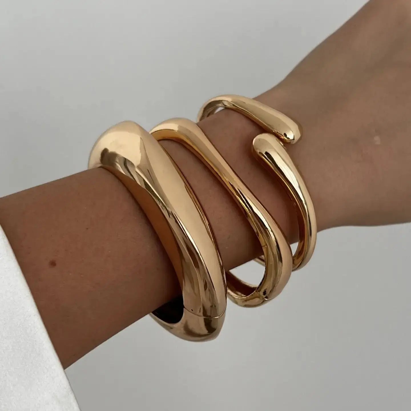 3-Style Punk Cuff Bangle Set – Gold & Silver Geometric Bracelets for Men & Women - Willen
