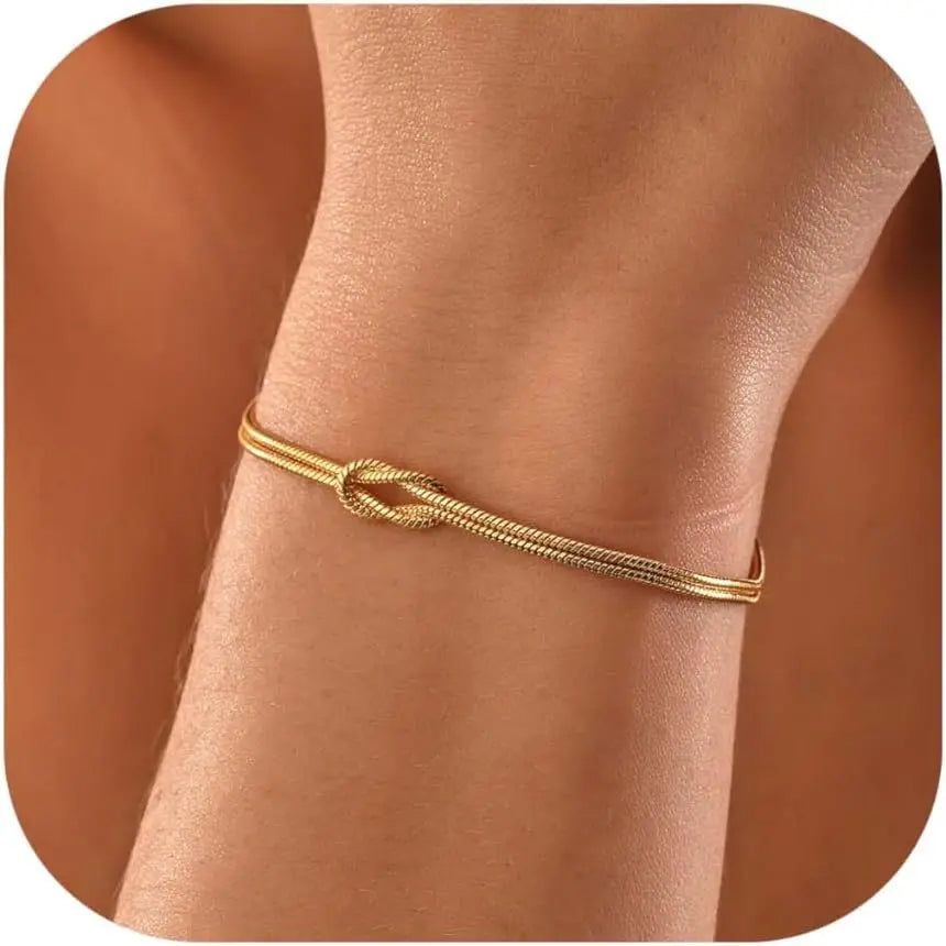 Gold-Plated Knot Bracelet – Adjustable Snake Chain with Polished Finish - Willen