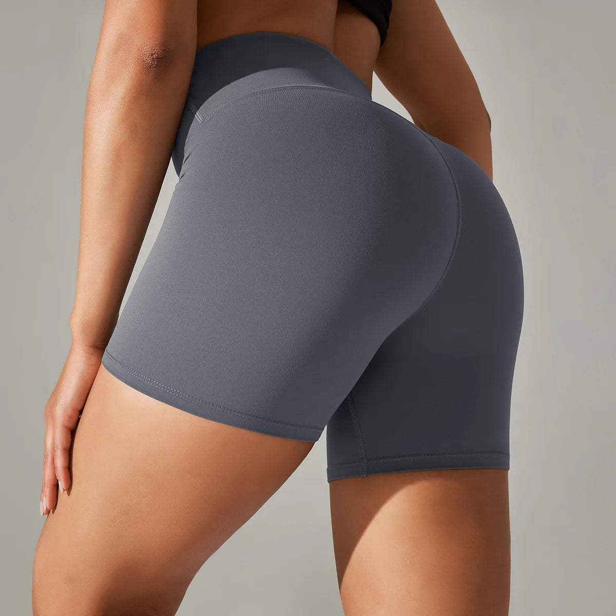 High-Waist Yoga Shorts – Seamless Nylon-Spandex Activewear for Women - Willen