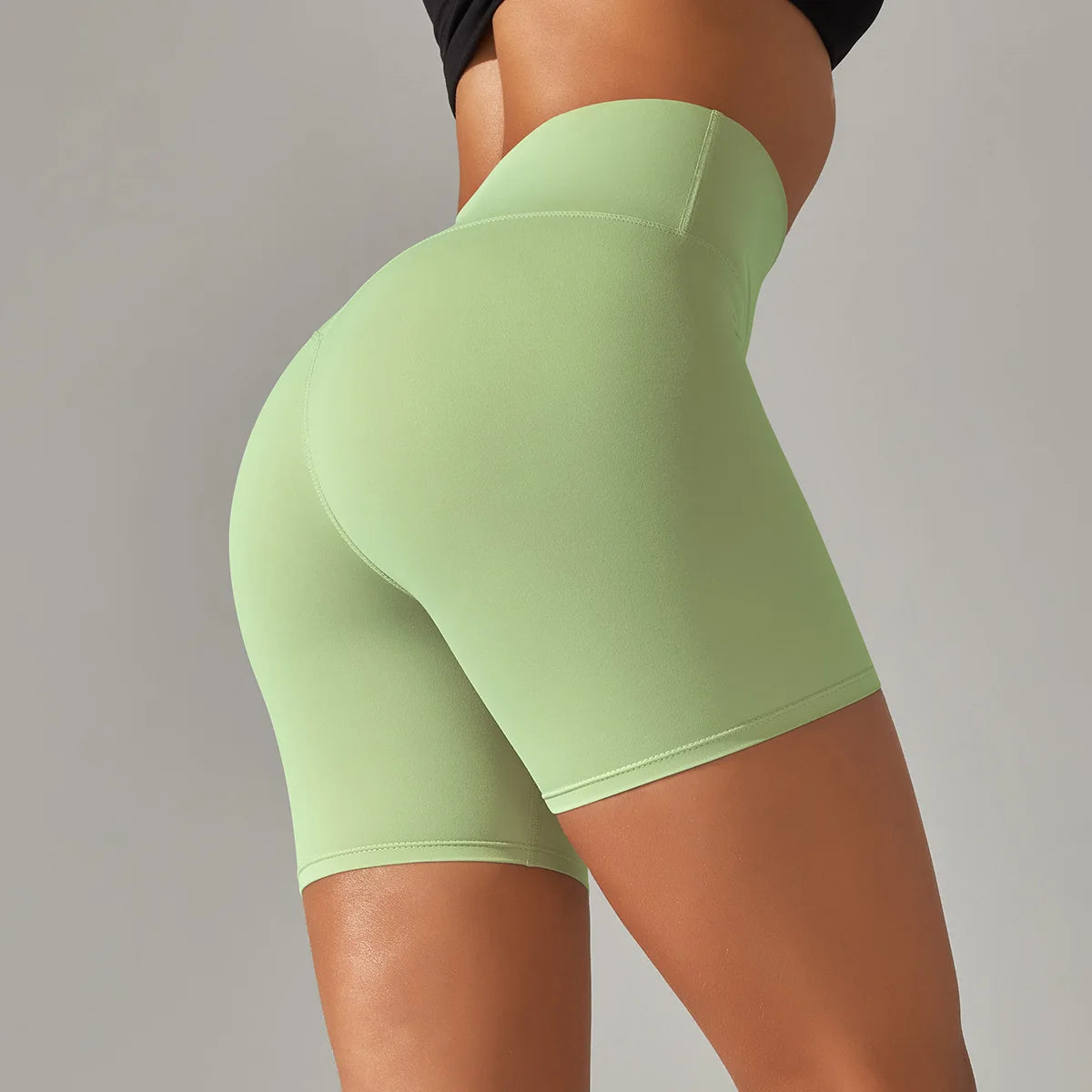 High-Waist Yoga Shorts – Seamless Nylon-Spandex Activewear for Women - Willen