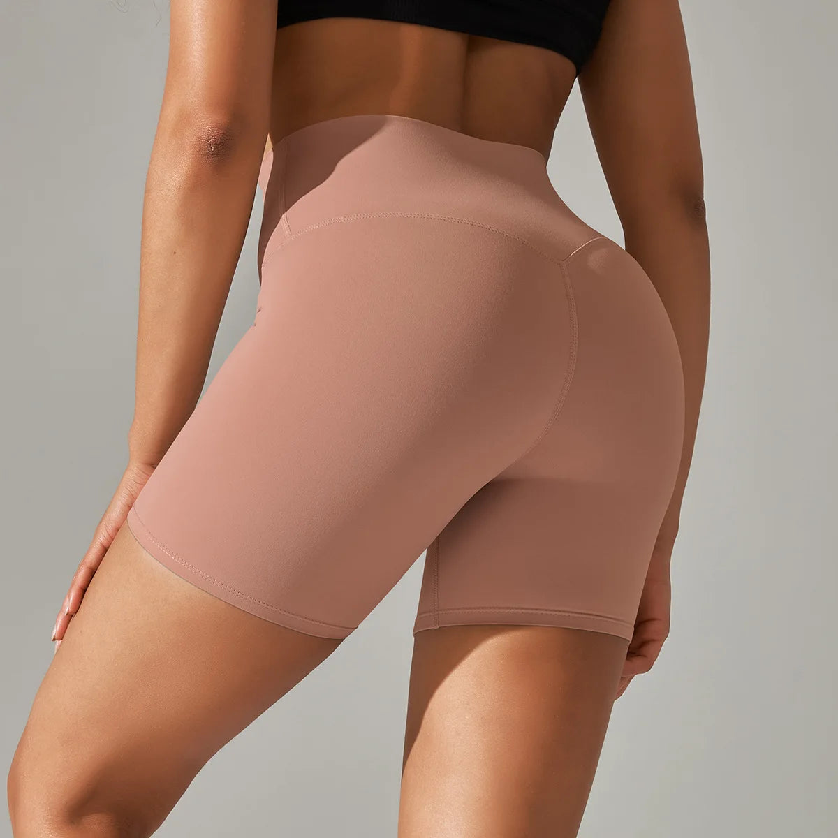High-Waist Yoga Shorts – Seamless Nylon-Spandex Activewear for Women - Willen