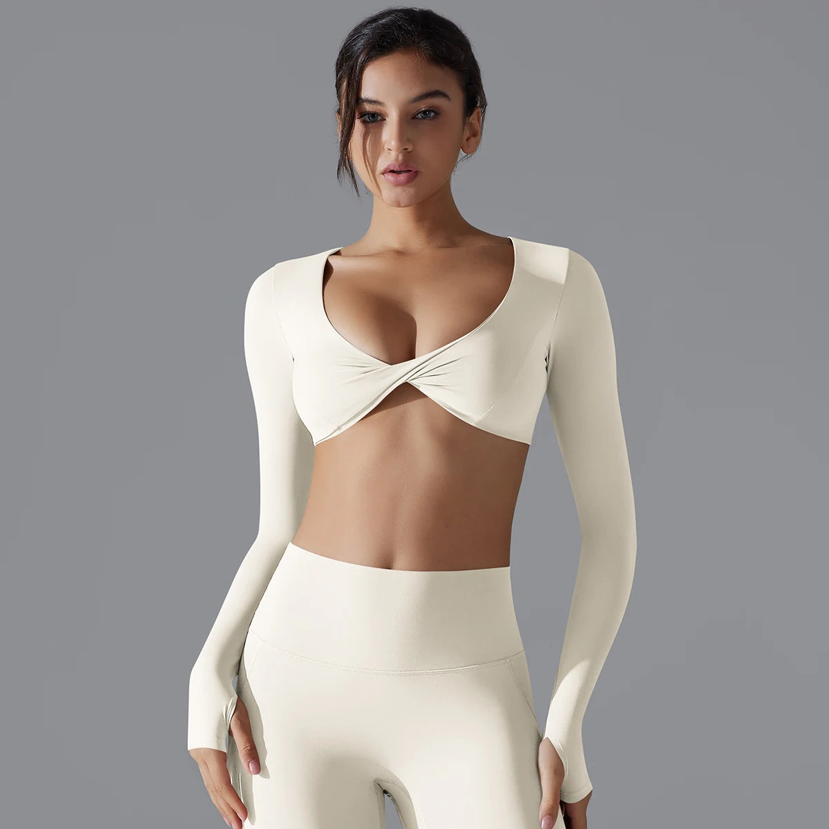 Long Sleeve Sports Bra – Quick-Dry, Breathable Fit for Yoga & Gym - Willen