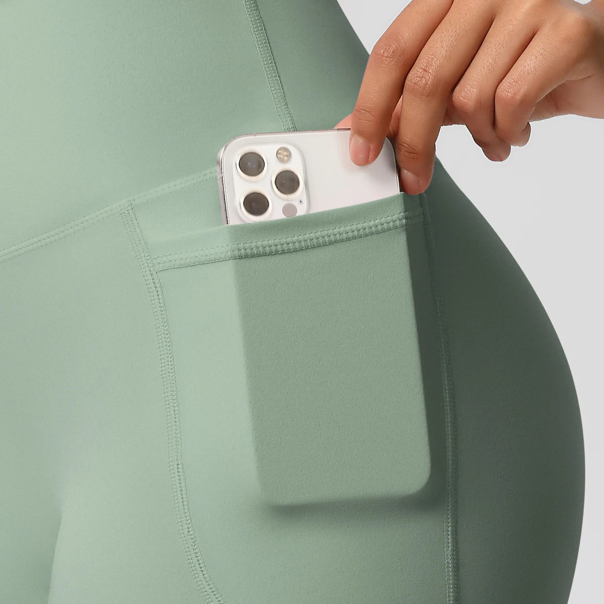 High-Waist Cycling & Gym Shorts – Quick-Dry Fabric with Pockets - Willen