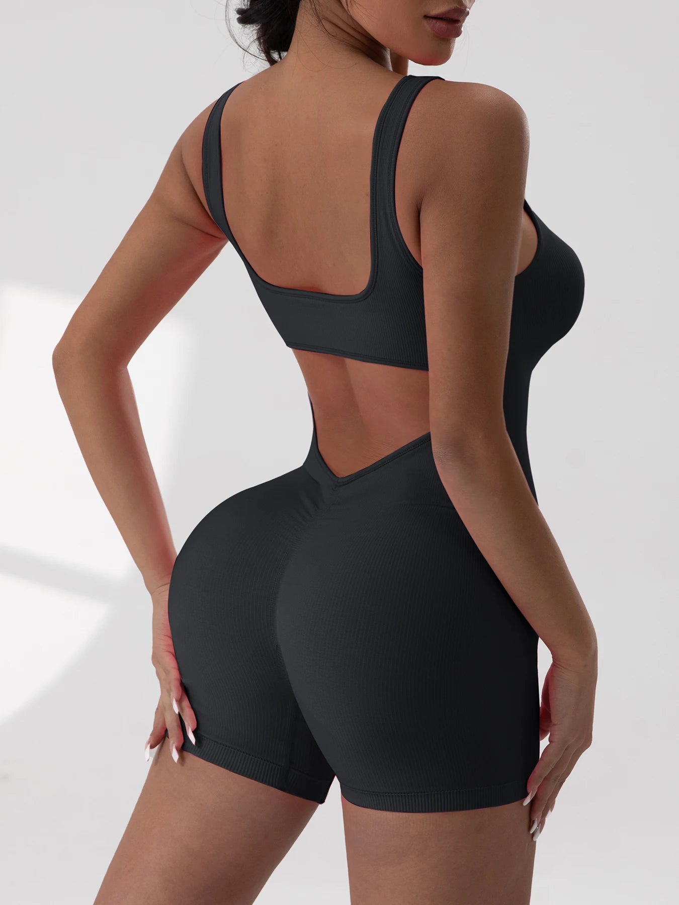 Backless One-Piece Jumpsuit – U-Neck, Sleeveless, Nylon-Spandex Blend - Willen