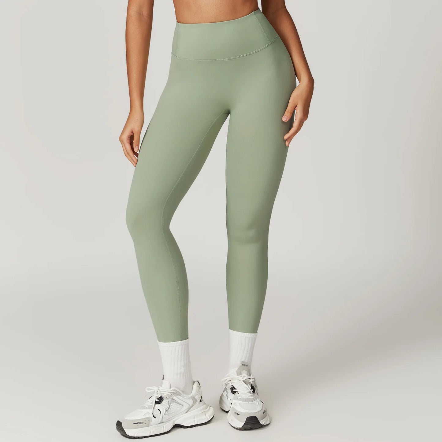 4-Piece Women's Yoga Set – Long Sleeve Sports Outfit with Leggings, Shorts, Bra & Top - Willen