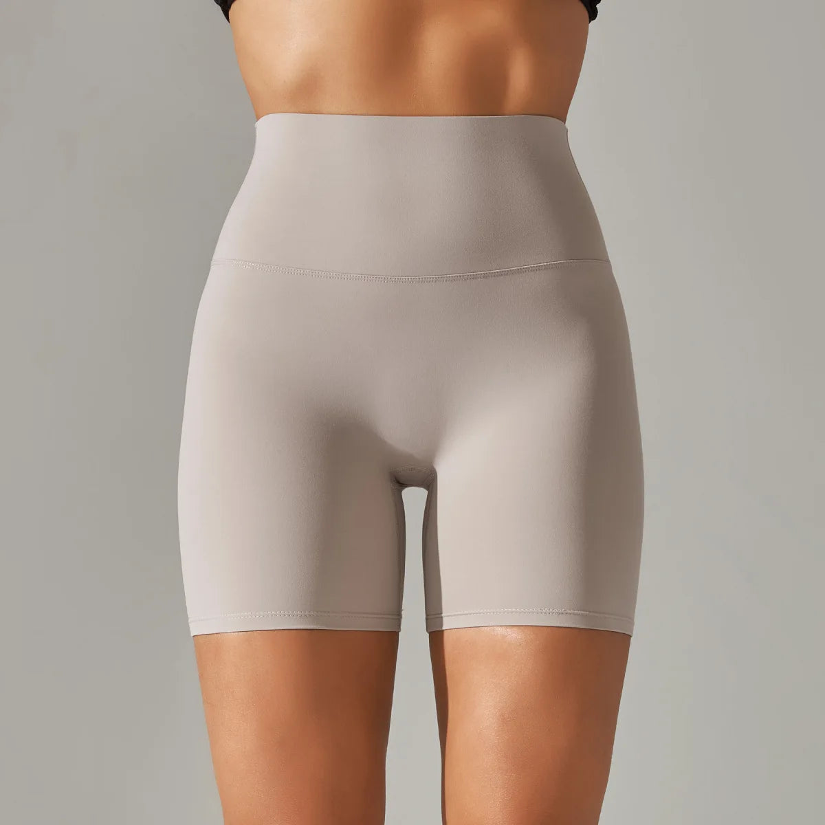 High-Waist Yoga Shorts – Seamless Nylon-Spandex Activewear for Women - Willen