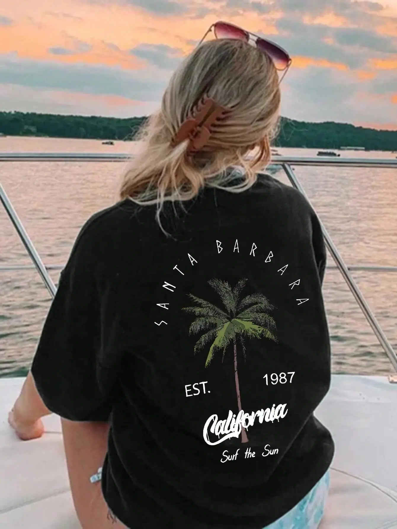 PalmEase Cotton Tee – Lightweight Cotton T-Shirt with Palm Tree Print - Willen