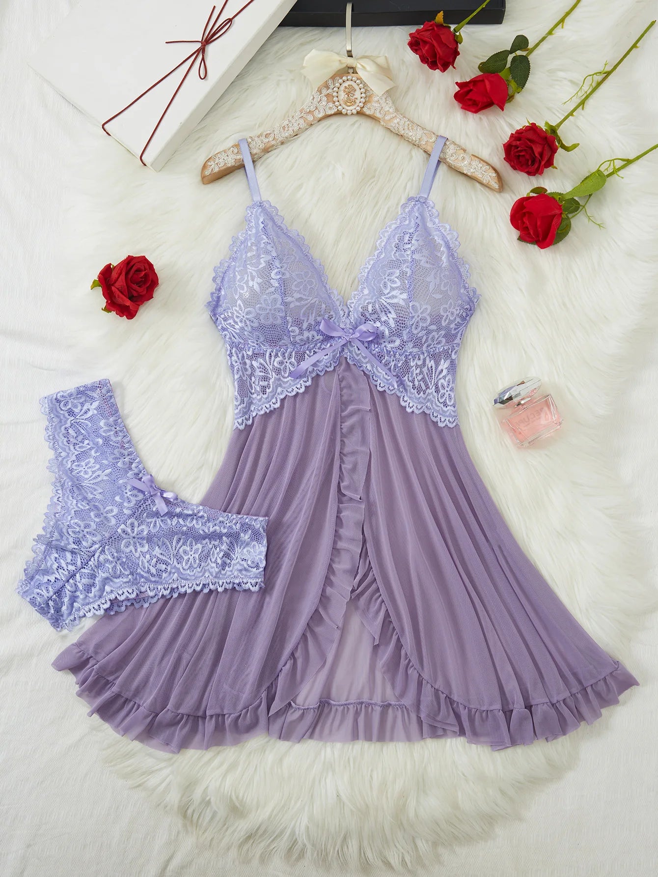 Lace Sleep Dress – V-Neck with Adjustable Straps and Side Slit - Willen