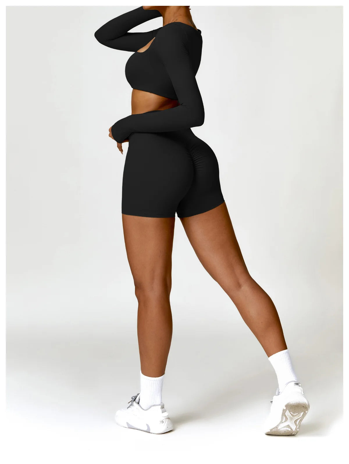High-Waist Seamless Yoga Shorts – Breathable Stretch Fit for Active Comfort - Willen