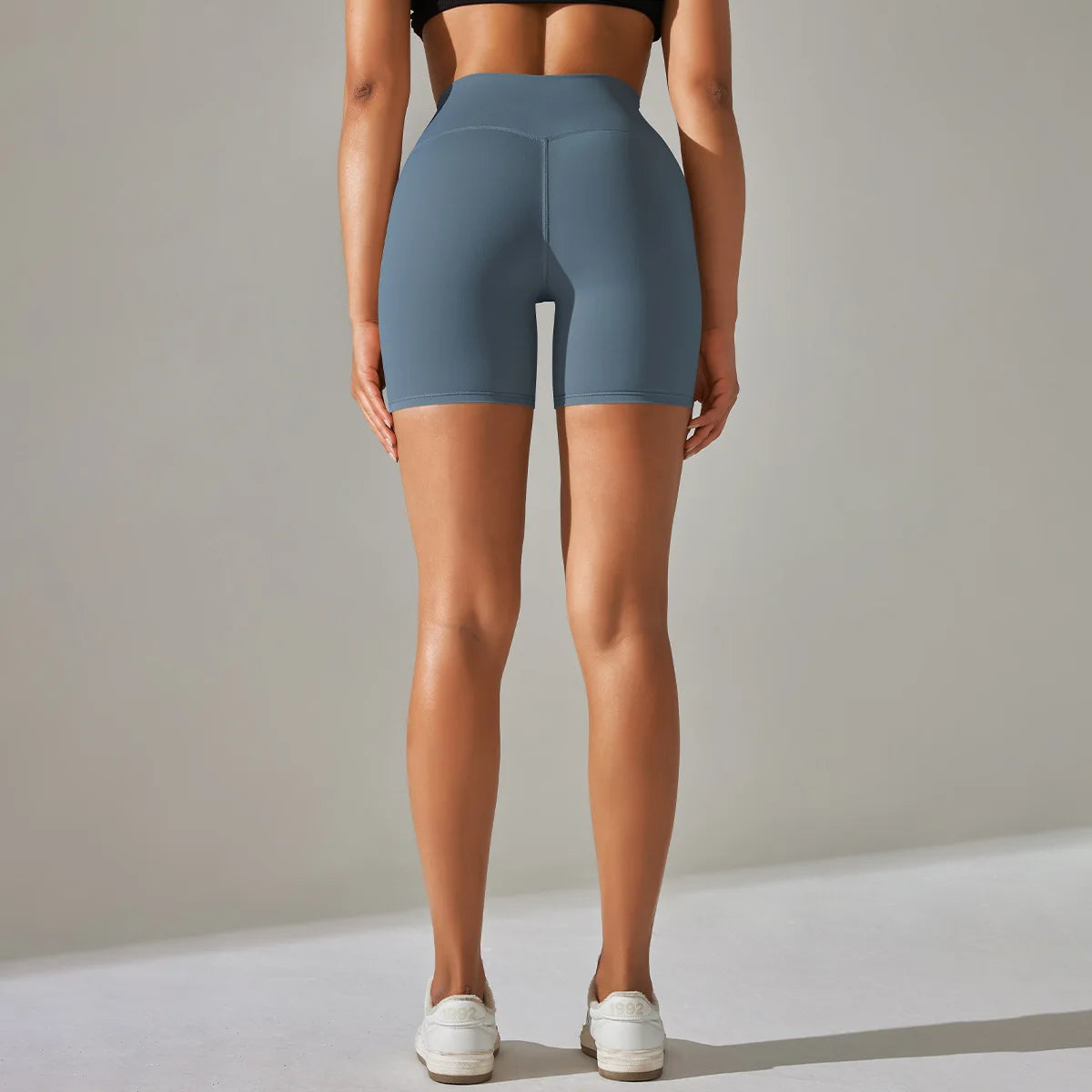 High-Waist Yoga Shorts – Seamless Nylon-Spandex Activewear for Women - Willen