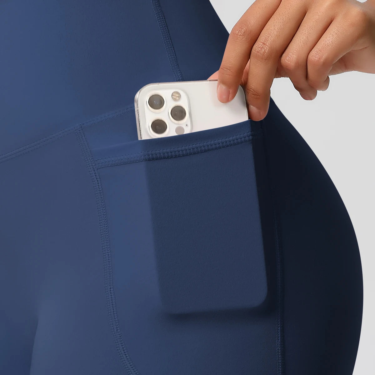 High-Waist Cycling & Gym Shorts – Quick-Dry Fabric with Pockets - Willen