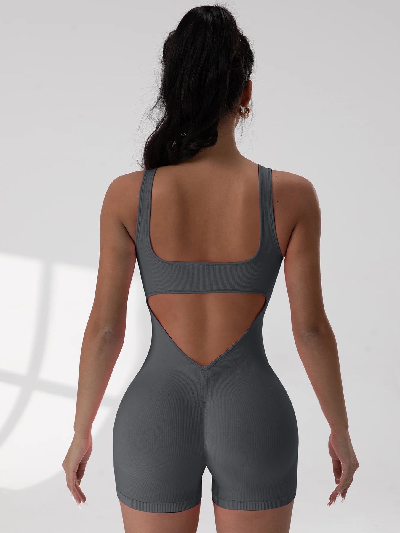 Backless One-Piece Jumpsuit – U-Neck, Sleeveless, Nylon-Spandex Blend - Willen