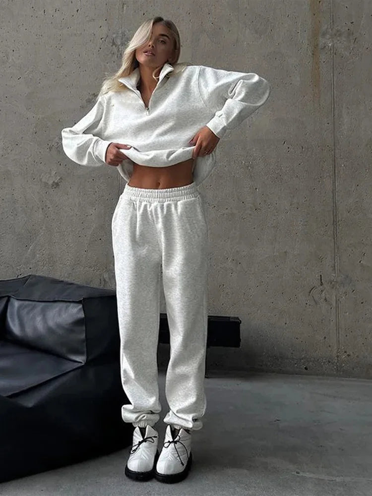 Women’s Lightweight Track Set – Zip-Up Vest and High-Waist Pants, Polyester Blend - Willen