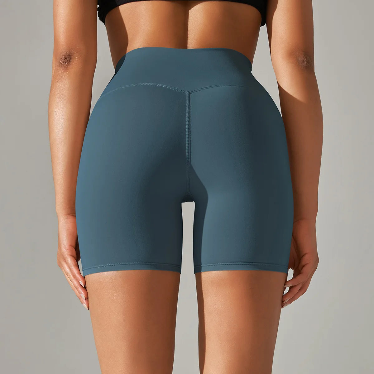 High-Waist Yoga Shorts – Seamless Nylon-Spandex Activewear for Women - Willen