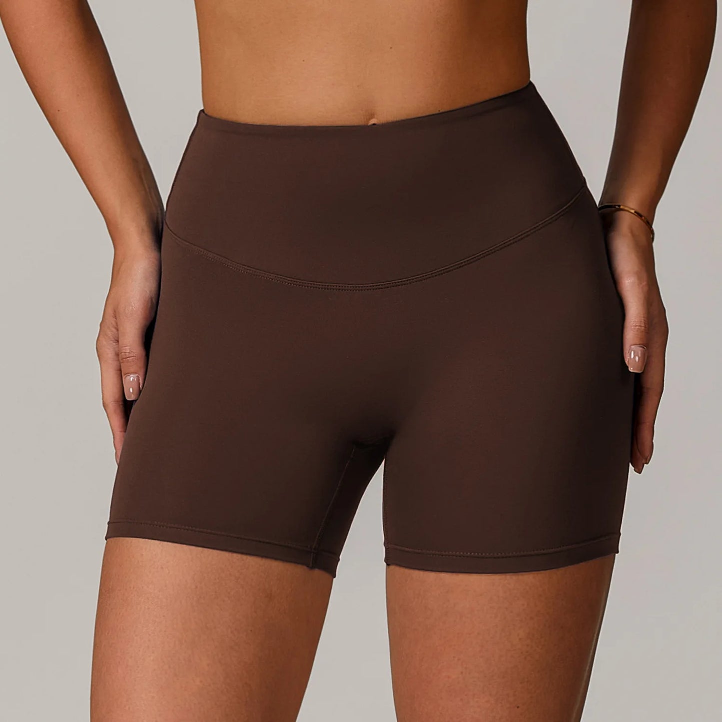 Seamless High-Waisted Workout Shorts – Flexible Fit with Supportive Feel - Willen