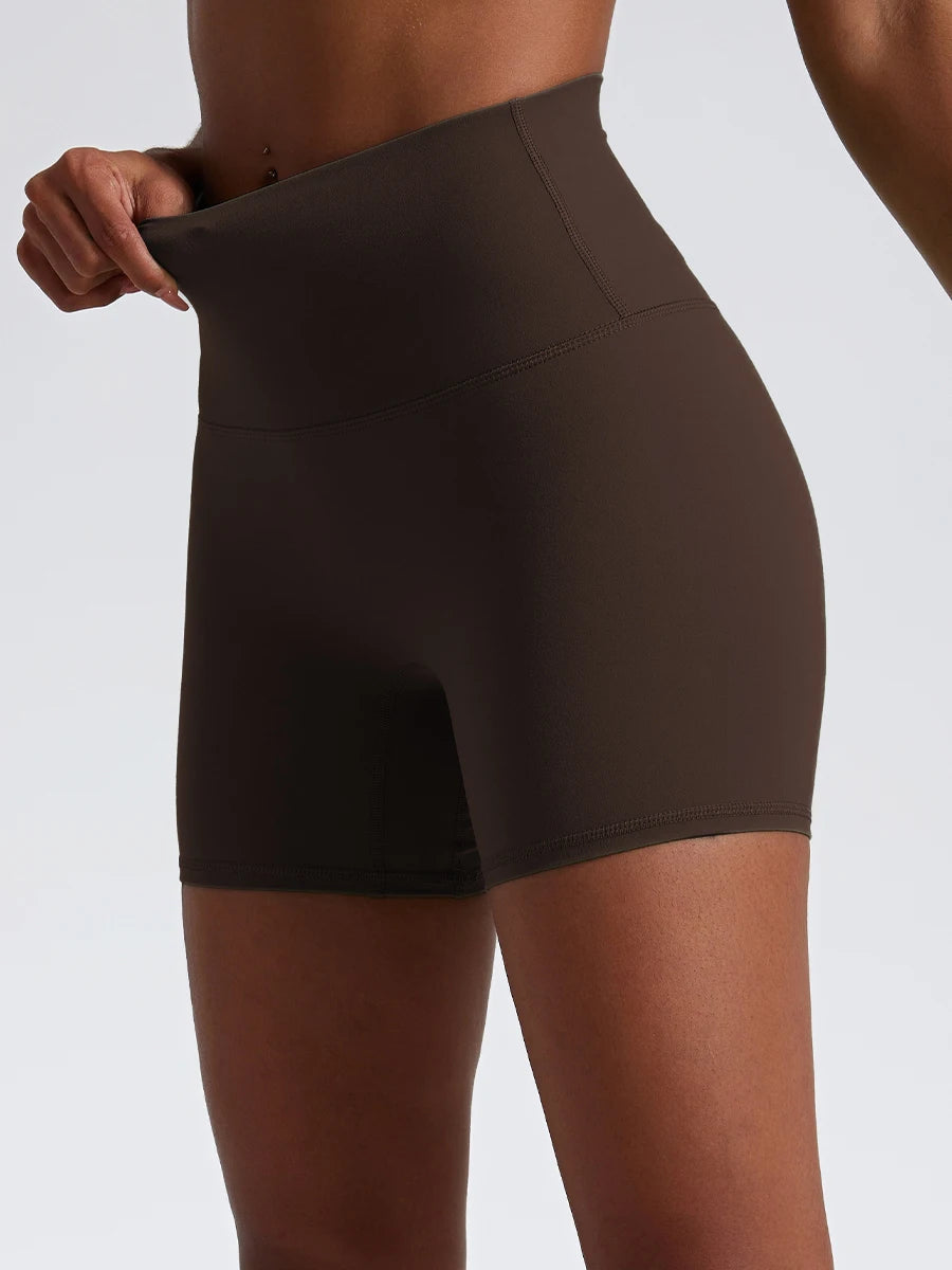 Seamless Yoga Shorts – High-Waist Stretch Design with Breathable Comfort - Willen