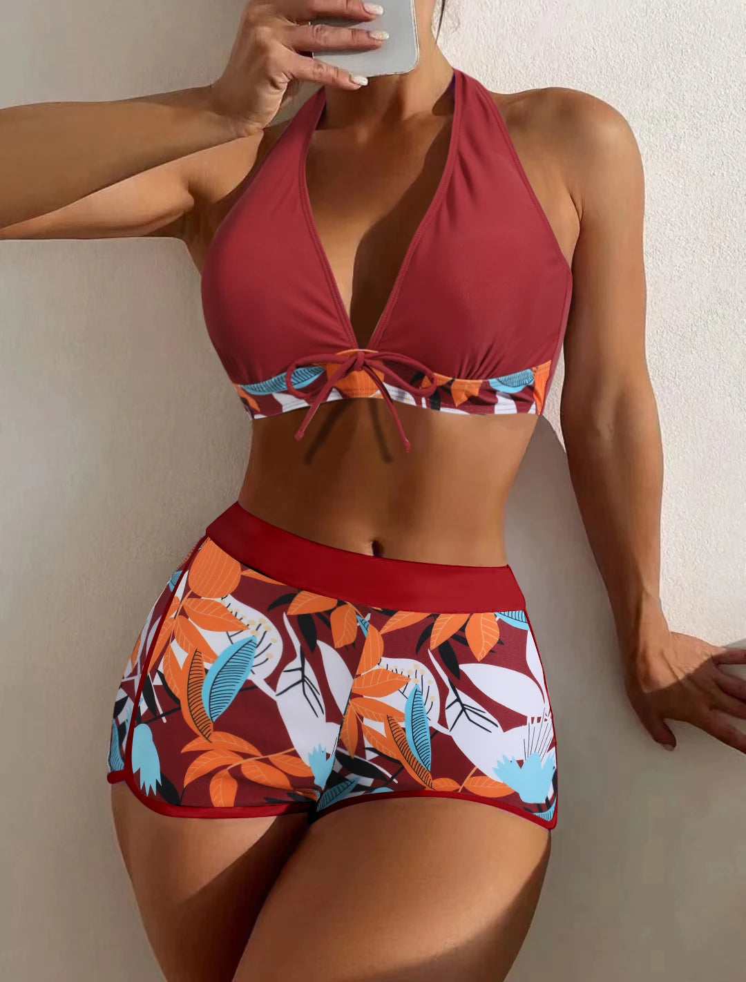 2-Piece Bikini Set – Halter Top & Short-Style Bottoms - Willen