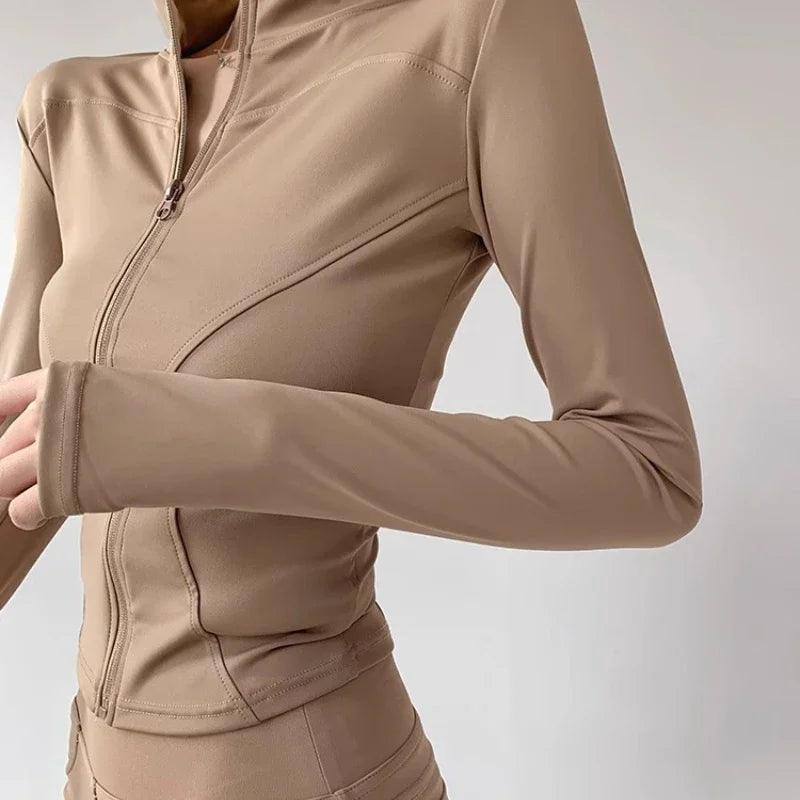 AeroDry Zip Jacket – Lightweight Activewear Jacket for Women - Willen