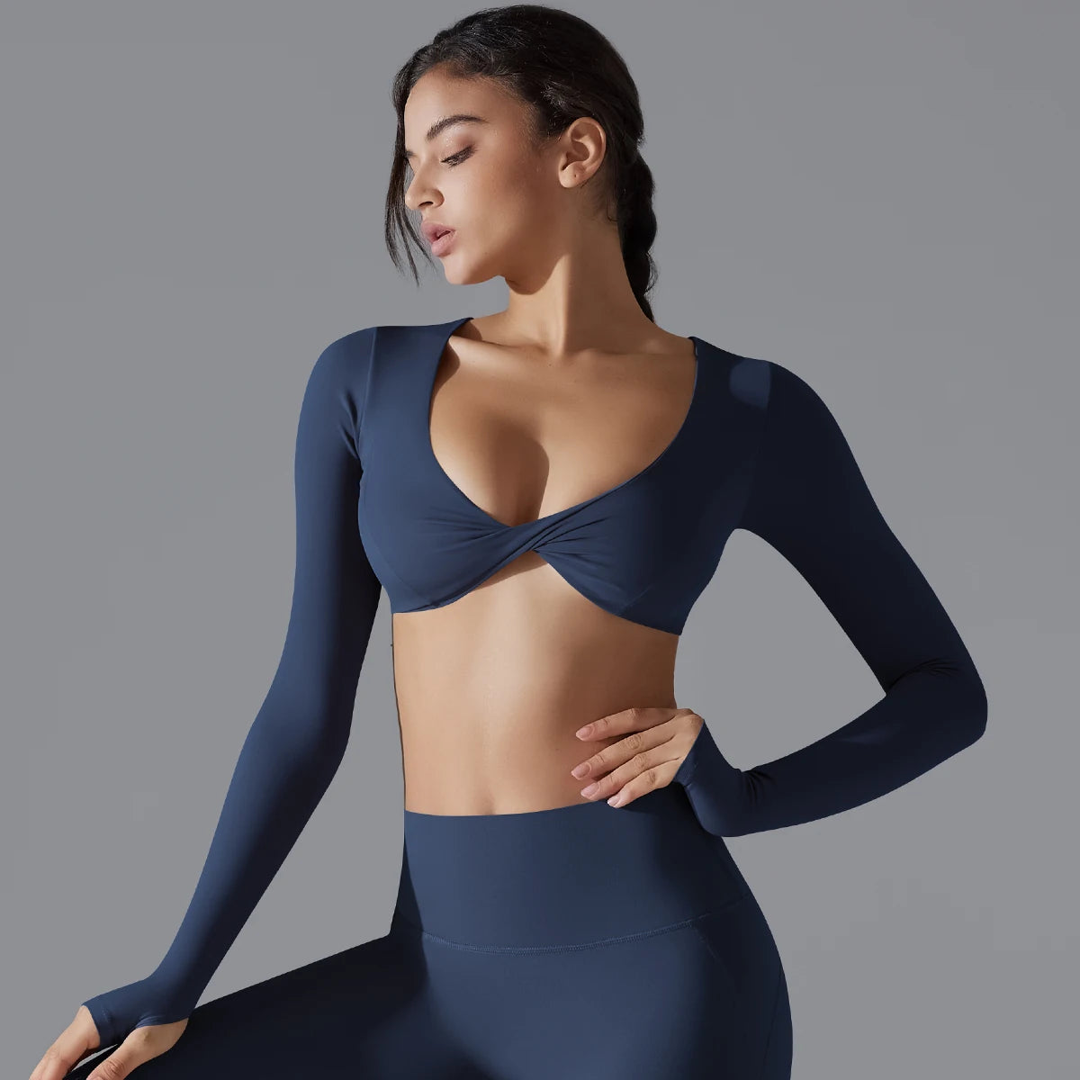 Long Sleeve Sports Bra – Quick-Dry, Breathable Fit for Yoga & Gym - Willen