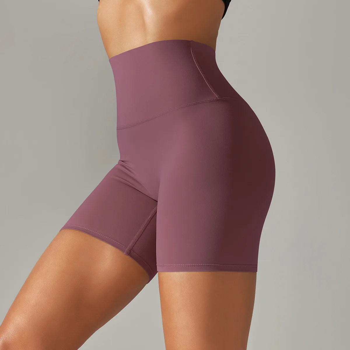 High-Waist Yoga Shorts – Seamless Nylon-Spandex Activewear for Women - Willen
