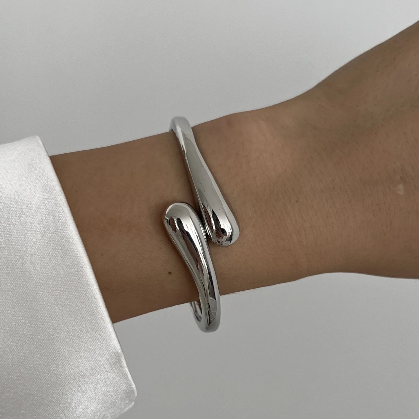 3-Style Punk Cuff Bangle Set – Gold & Silver Geometric Bracelets for Men & Women - Willen