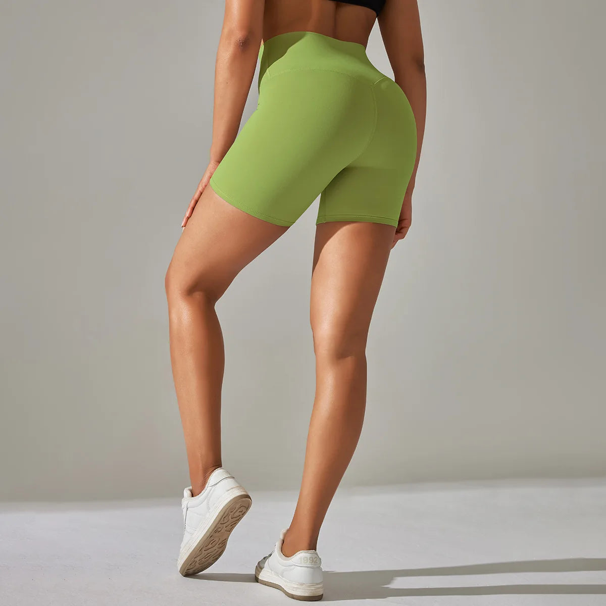 High-Waist Yoga Shorts – Seamless Nylon-Spandex Activewear for Women - Willen