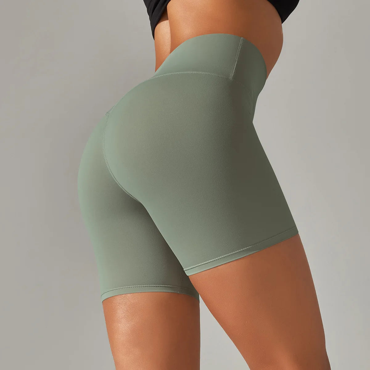 High-Waist Yoga Shorts – Seamless Nylon-Spandex Activewear for Women - Willen