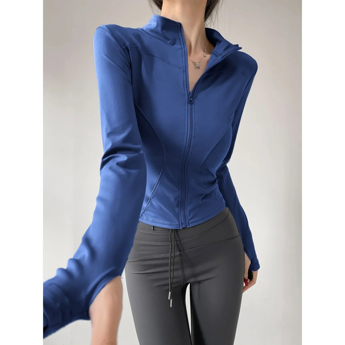 AeroDry Zip Jacket – Lightweight Activewear Jacket for Women - Willen