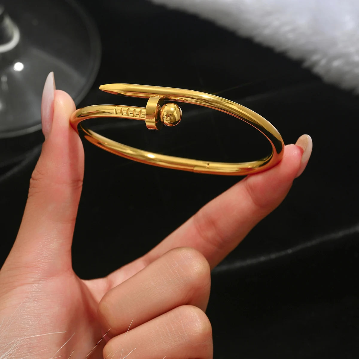 Gold Stainless Steel Bangle – Nail-Inspired Open Cuff Bracelet - Willen