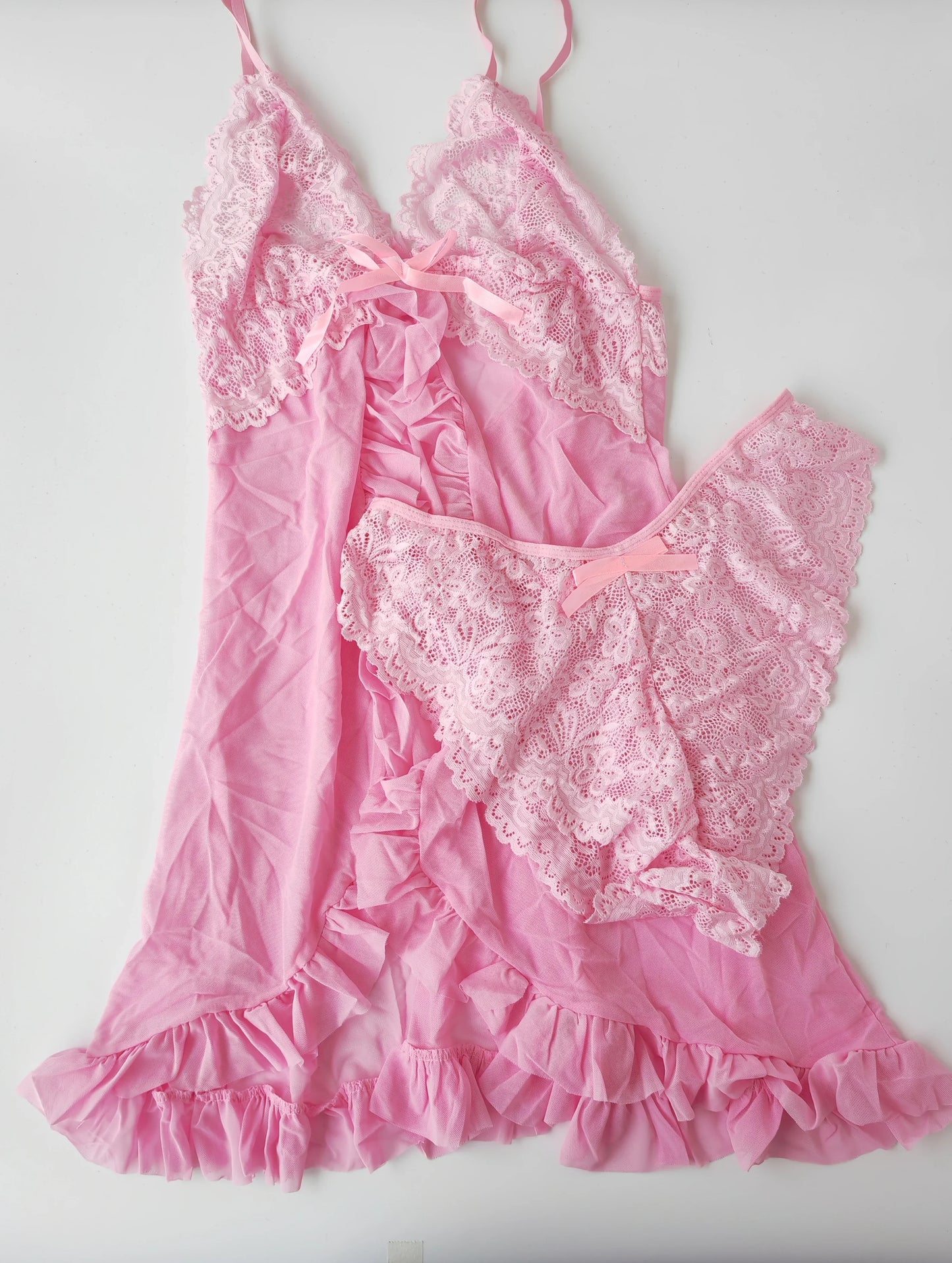 Lace Sleep Dress – V-Neck with Adjustable Straps and Side Slit - Willen
