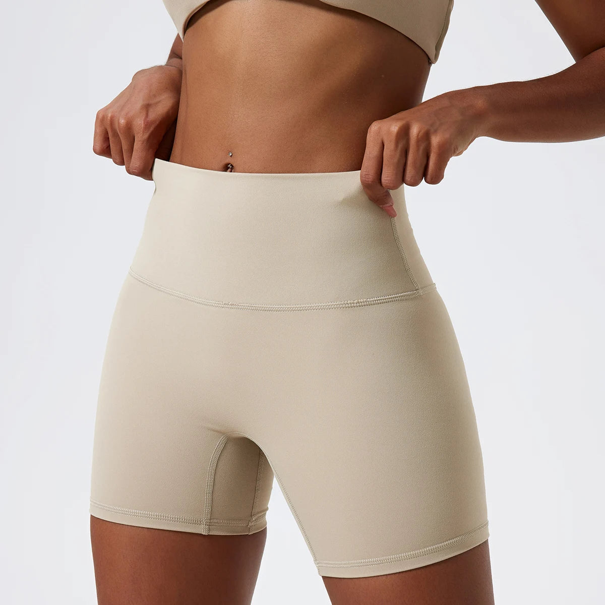 Seamless Yoga Shorts – High-Waist Stretch Design with Breathable Comfort - Willen
