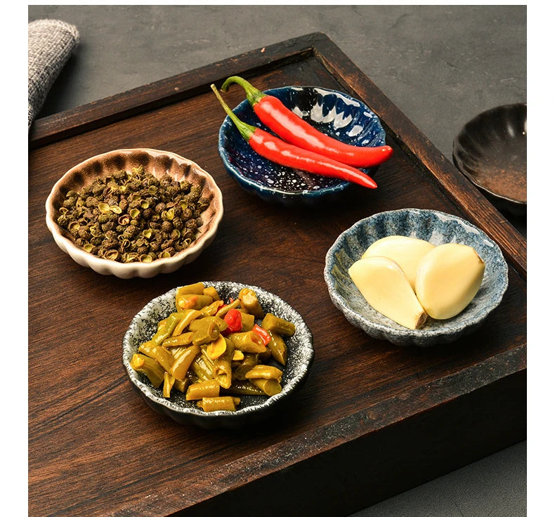 Small Ceramic Sauce Dish – Japanese-Inspired Glazed Bone China - Willen