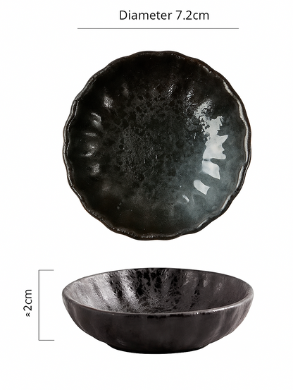 Small Ceramic Sauce Dish – Japanese-Inspired Glazed Bone China - Willen