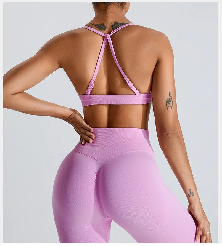 Seamless Sports Bra – Adjustable, Stretch, Breathable - Willen