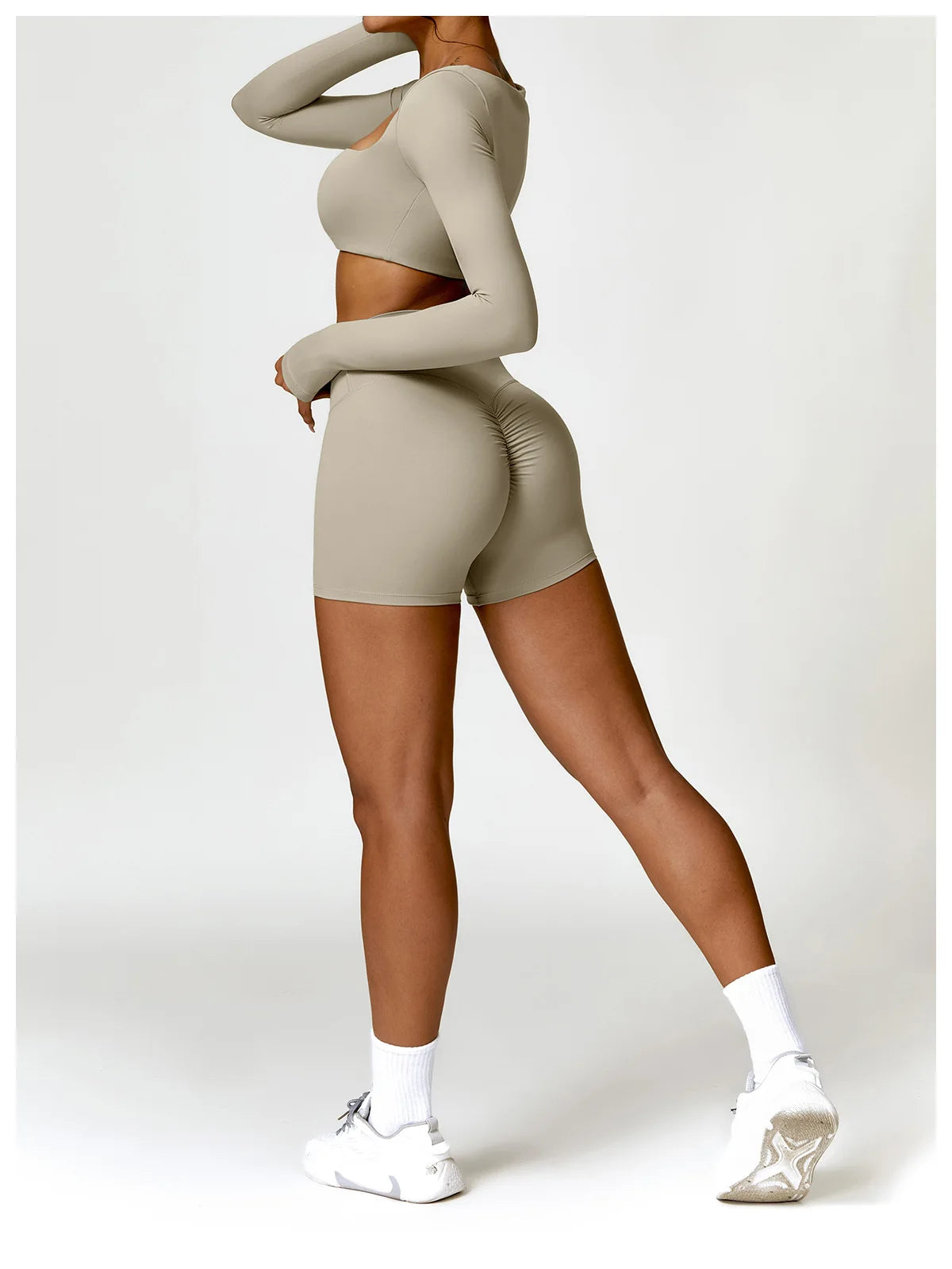 MotionSleeve – Seamless Stretch Long Sleeve Top - Willen