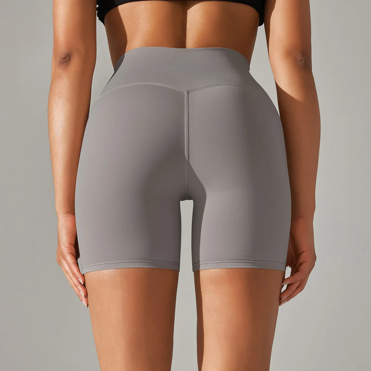 High-Waist Yoga Shorts – Seamless Nylon-Spandex Activewear for Women - Willen