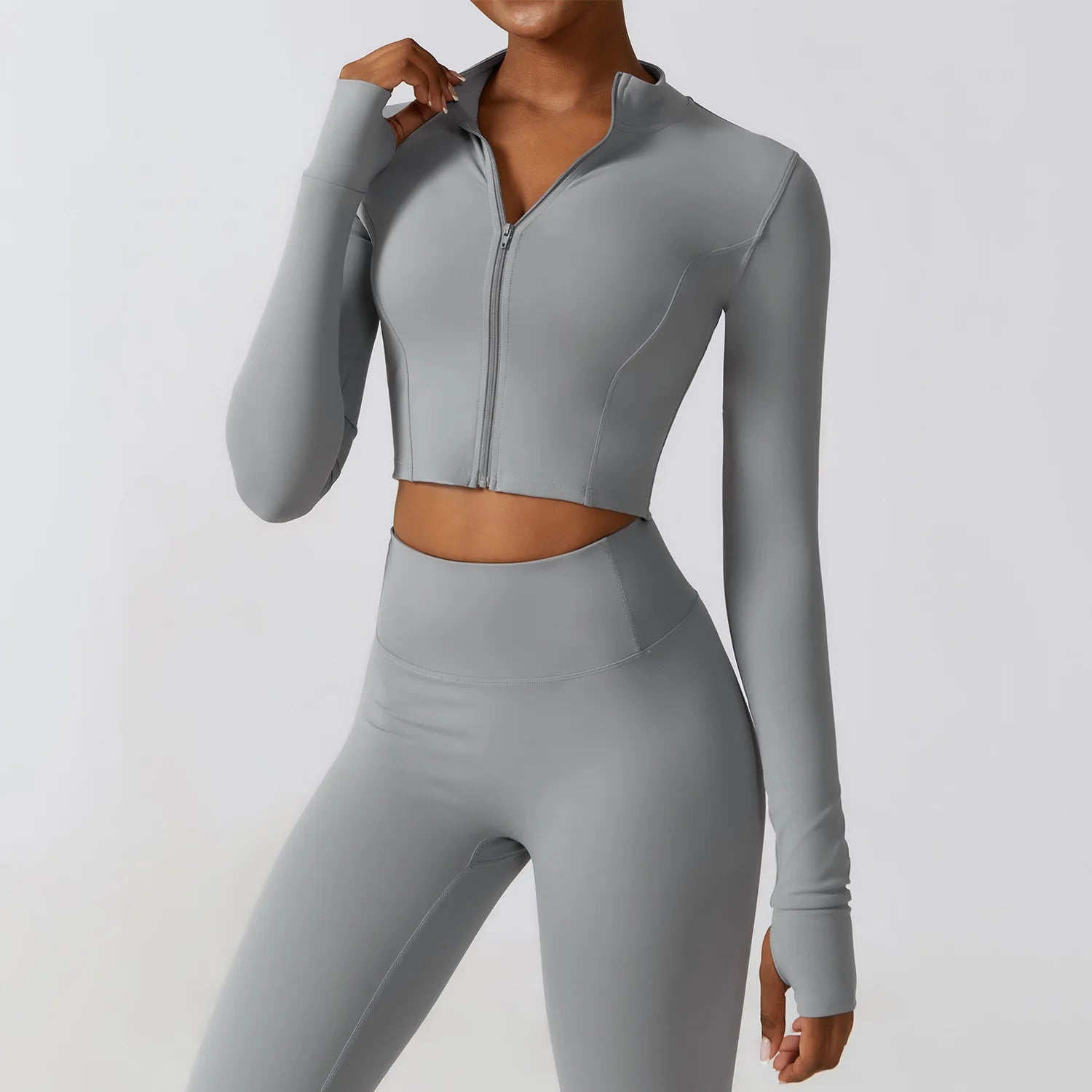 4-Piece Women's Yoga Set – Long Sleeve Sports Outfit with Leggings, Shorts, Bra & Top - Willen