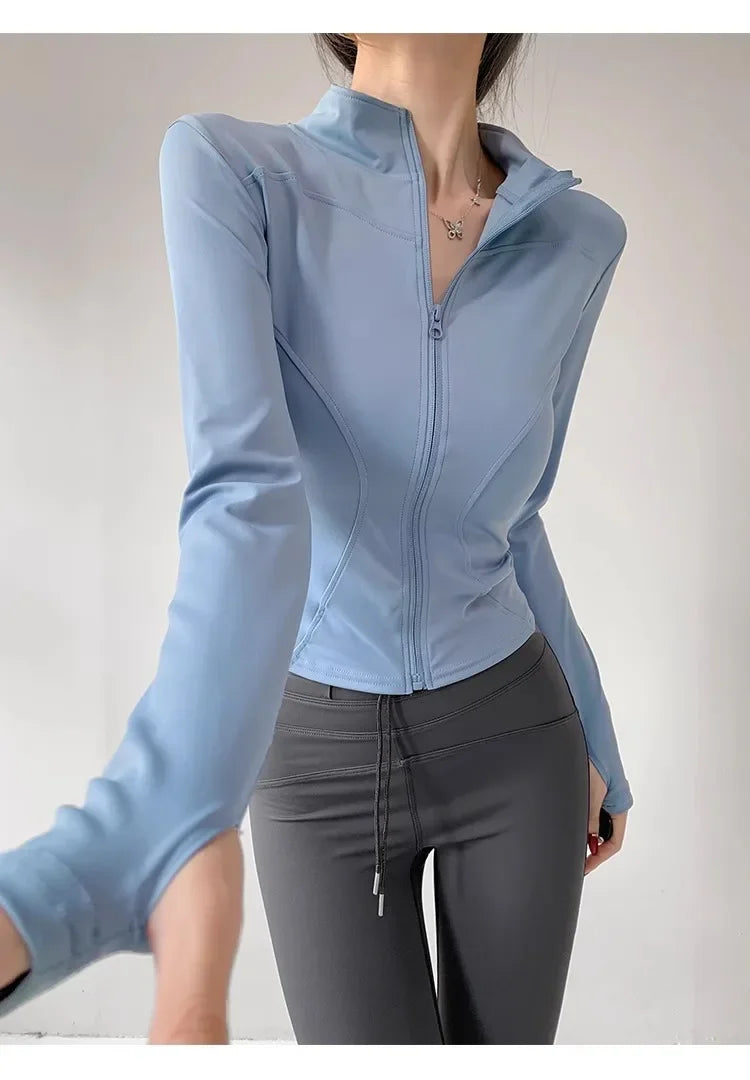 AeroDry Zip Jacket – Lightweight Activewear Jacket for Women - Willen