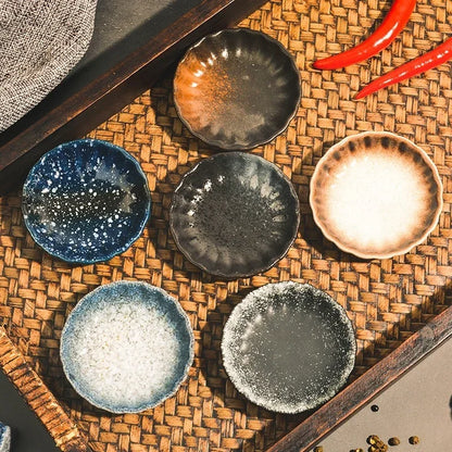 Small Ceramic Sauce Dish – Japanese-Inspired Glazed Bone China - Willen