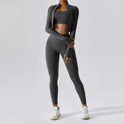 4-Piece Women's Yoga Set – Long Sleeve Sports Outfit with Leggings, Shorts, Bra & Top - Willen