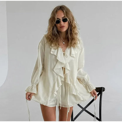 2-Piece Summer Set – Lace-Up Ruffle Blouse and Wide-Leg Shorts, Polyester - Willen
