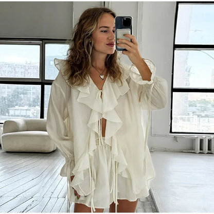2-Piece Summer Set – Lace-Up Ruffle Blouse and Wide-Leg Shorts, Polyester - Willen