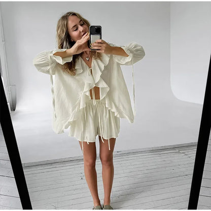 2-Piece Summer Set – Lace-Up Ruffle Blouse and Wide-Leg Shorts, Polyester - Willen