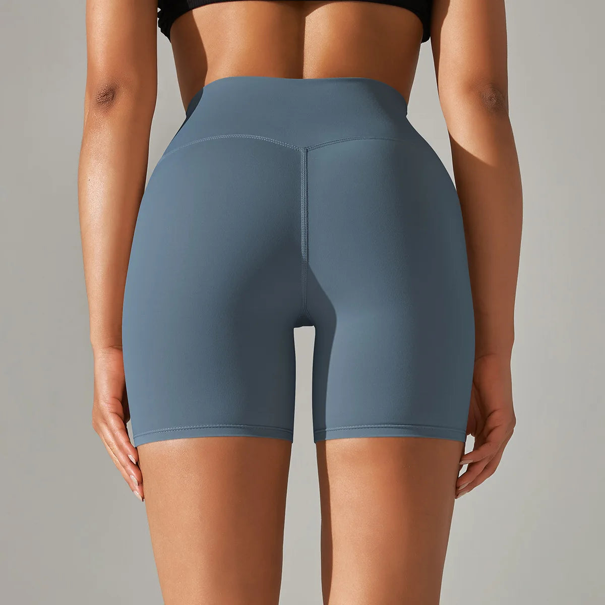 High-Waist Yoga Shorts – Seamless Nylon-Spandex Activewear for Women - Willen